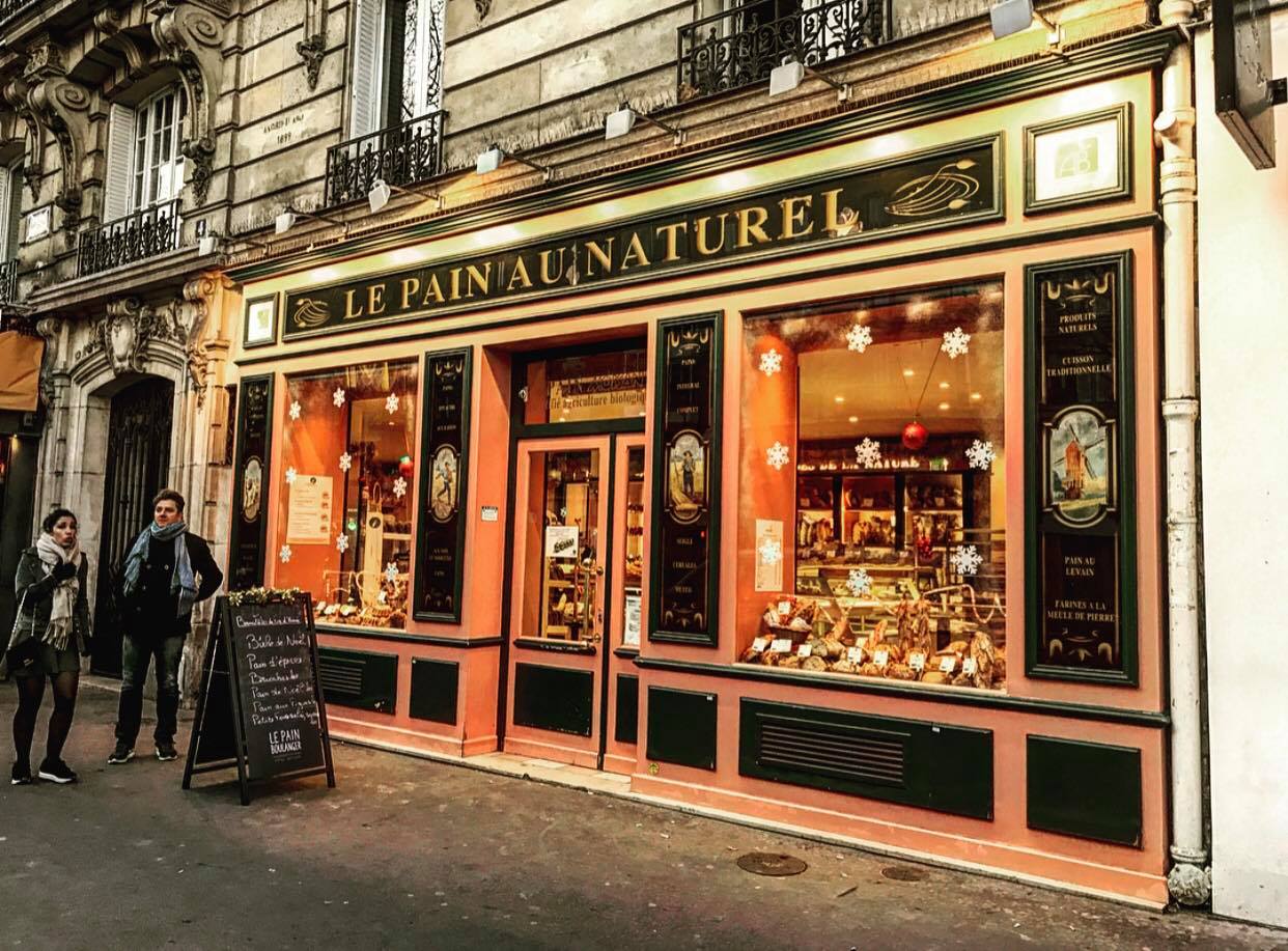 10 Things to Know Before Visiting Paris