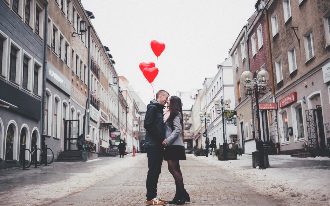 Celebrate Romance Around the World: Single Travelers’ Guide